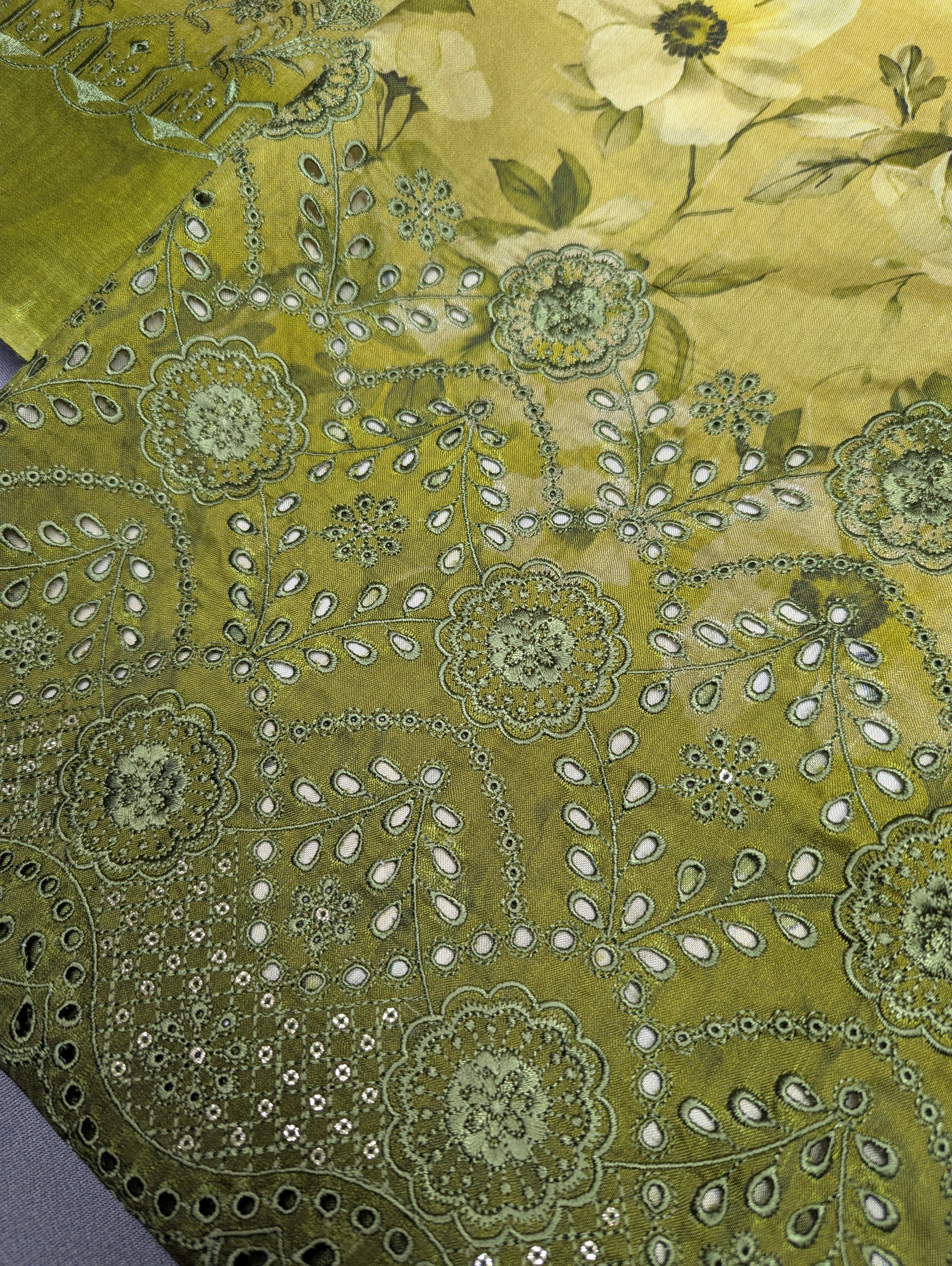 Hayadar Clothing 3-piece embroidery viscose winter collection with export quality print, featuring intricate designs on cozy fabric.