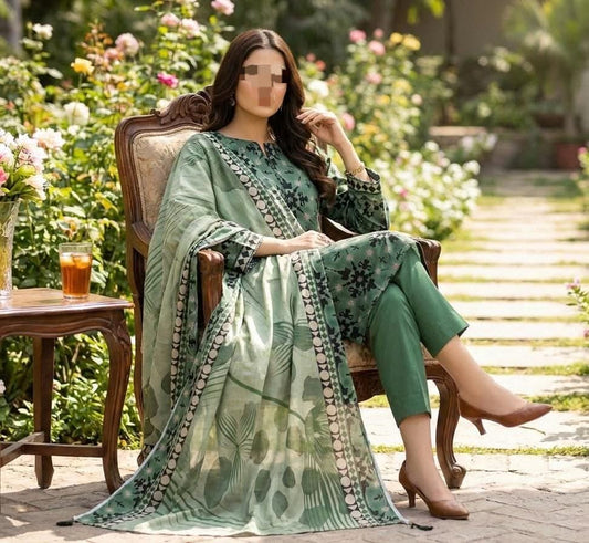 Three-piece Nishat digital print Bana Dora plan trousers from Hayadar Clothing's lawn collection, featuring intricate floral patterns.