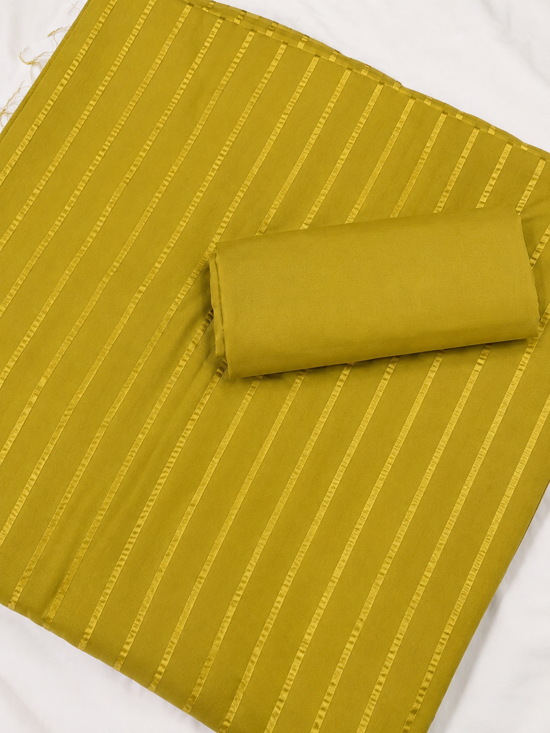 2PC ALPINE VELVET MARINA 2025 WINTER COLLECTION (MUSTARD DEW COLOR)