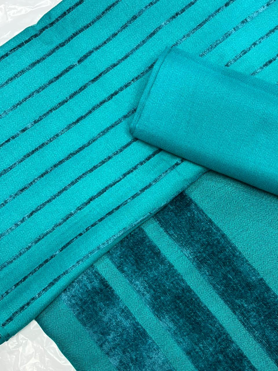 Hayadar Clothing Alpine Velvet Dhank Marina 3-piece winter set in Farozi color, featuring plush velvet fabric and elegant design.